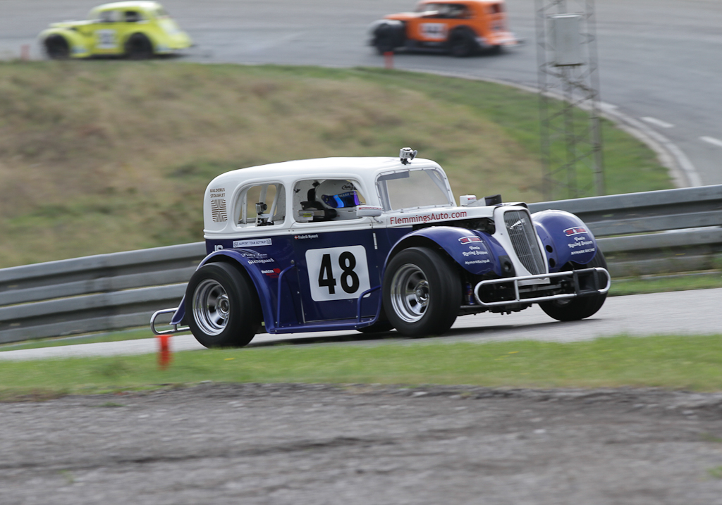 Op mod depotsvinget i en fart.
(Foto: Motorsporten.dk)